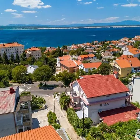 In With Sea View, Terrace, Air Conditioning, Wi-fi