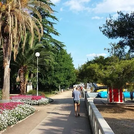 In With Sea View, Terrace, Air Conditioning, Wi-fi Apartment Crikvenica