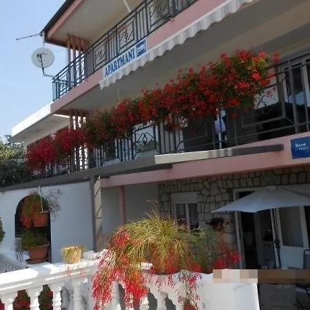 In With Sea View, Terrace, Air Conditioning, Wi-fi * Crikvenica