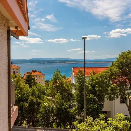 In With Sea View, Terrace, Air Conditioning, Wi-fi Apartment Crikvenica