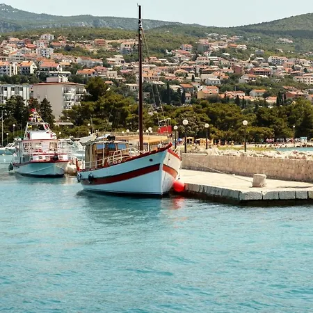 In With Sea View, Terrace, Air Conditioning, Wi-fi * Crikvenica
