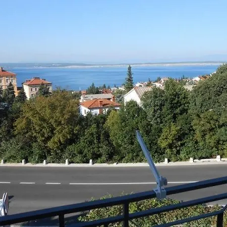 Apartment In With Sea View, Terrace, Air Conditioning, Wi-fi *